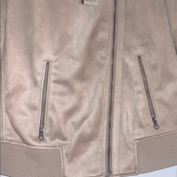 Jacket - Picture 4 of 4